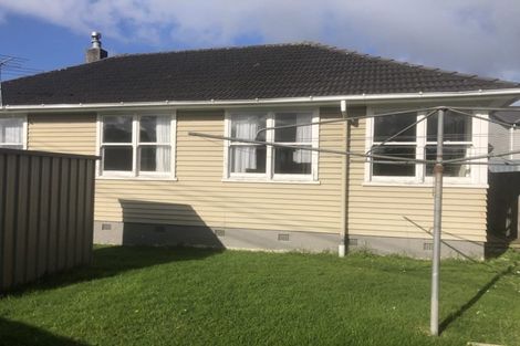 Photo of property in 23 Hill Crescent, New Lynn, Auckland, 0600