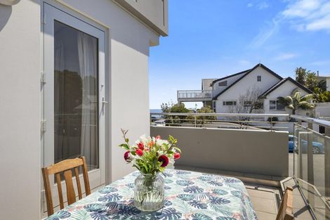 Photo of property in Quarterdeck, 6/4 Buller Street, New Plymouth, 4310