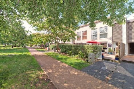 Photo of property in 4 Zabeel Crescent, Takanini, 2112