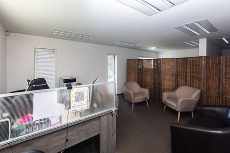 Photo of property in 99 Papanui Road, Merivale, Christchurch, 8014