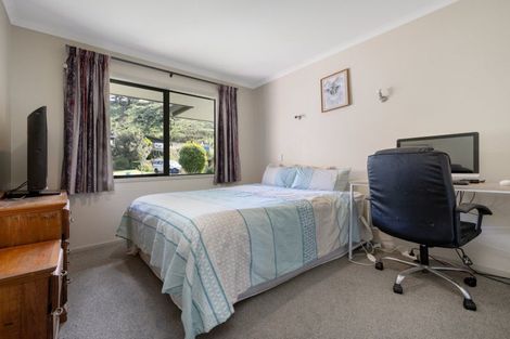 Photo of property in 16 Bateleur Close, Welcome Bay, Tauranga, 3112