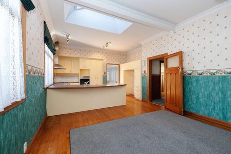 Photo of property in 169 Featherston Street, Palmerston North, 4410