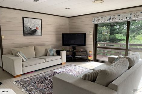 Photo of property in 2/7 Wyman Place, Pakuranga Heights, Auckland, 2010