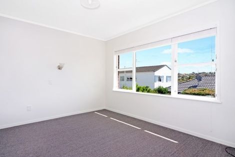 Photo of property in 4/155 Shakespeare Road, Milford, Auckland, 0620