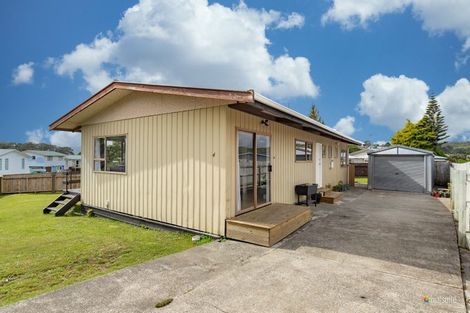 Photo of property in 44 Beaumaris Crescent, Ascot Park, Porirua, 5024