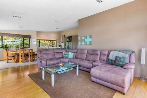 Photo of property in 29 Aspiring Terrace, Aotea, Porirua, 5024