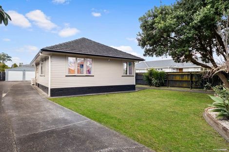 Photo of property in 31 Durham Street, Te Atatu Peninsula, Auckland, 0610