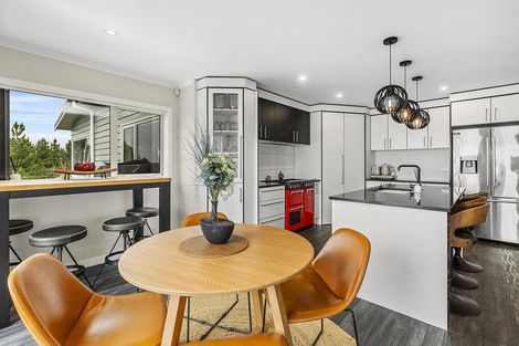 Photo of property in 152 Endeavour Drive, Whitby, Porirua, 5024