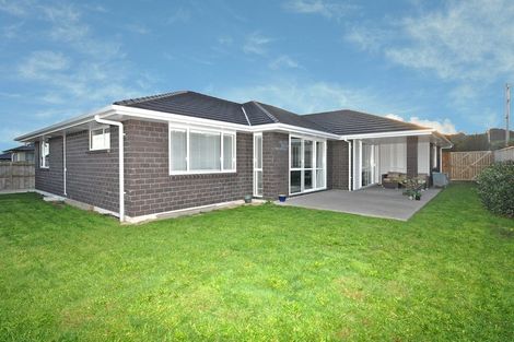 Photo of property in 188 Helenslee Road, Pokeno, 2472