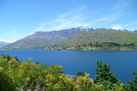 Photo of property in 34 Golden Terrace, Queenstown, 9300