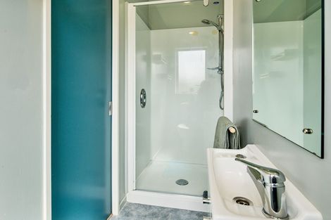 Photo of property in 10 Pohutukawa Grove, Titahi Bay, Porirua, 5022