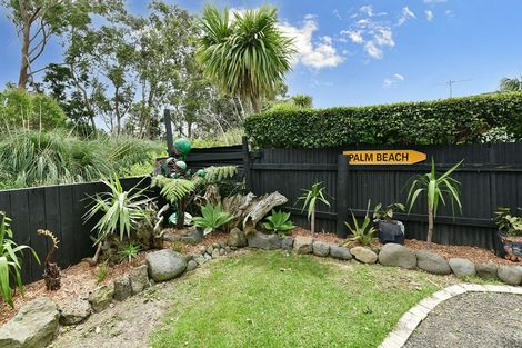 Photo of property in 4 Rere Place, Parakai, 0830