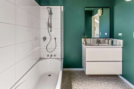 Photo of property in 16b Mccallum Street, Springlands, Blenheim, 7201