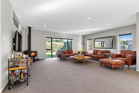 Photo of property in 195 Muhunoa Road East, Ohau, Levin, 5570