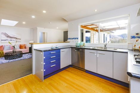 Photo of property in 35 Croftview Road, Wattle Downs, Auckland, 2103