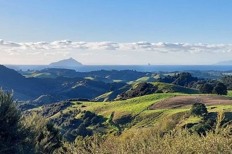 Photo of property in 633 Ormiston Road, Waipu, 0582