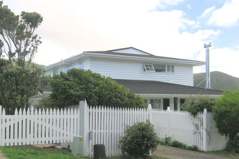 Photo of property in 44 Woodhouse Avenue, Karori, Wellington, 6012
