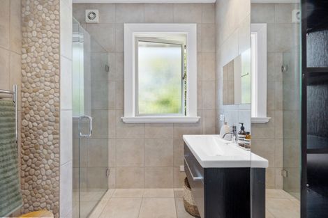 Photo of property in 100 Winchester Street, Merivale, Christchurch, 8014