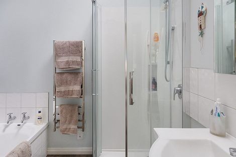 Photo of property in 12 Hull Street, South Hill, Oamaru, 9400