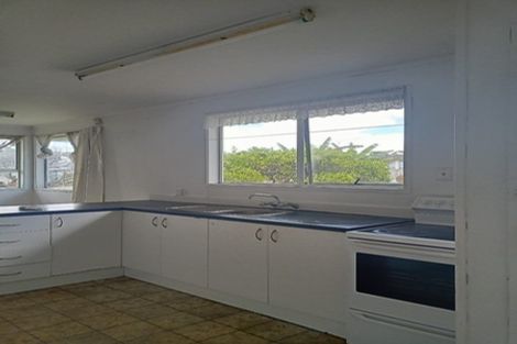Photo of property in 30 Zelda Avenue, Clover Park, Auckland, 2023