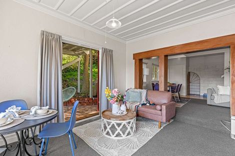 Photo of property in 53 Anzac Parade, Durie Hill, Whanganui, 4500