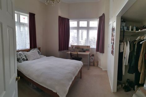 Photo of property in 20 Carrington Street, Mount Cook, Wellington, 6021