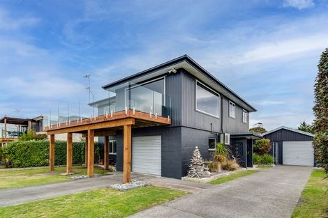 Photo of property in 184 Whirinaki Road, Eskdale, Napier, 4182