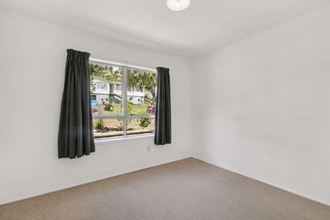 Photo of property in 28 Dingadee Street, Welcome Bay, Tauranga, 3112