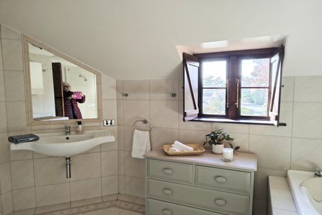 Photo of property in Summerhouse Cottages,unit 203, 3/3 Quiet Woman Way, Monaco, Nelson, 7011