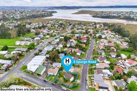 Photo of property in 8 Spargo Road, Massey, Auckland, 0614
