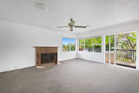 Photo of property in 21 Patons Road, Howick, Auckland, 2014