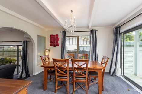 Photo of property in 17b Gemstone Drive, Birchville, Upper Hutt, 5018