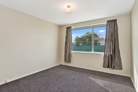 Photo of property in 2/109 Middlepark Road, Sockburn, Christchurch, 8042