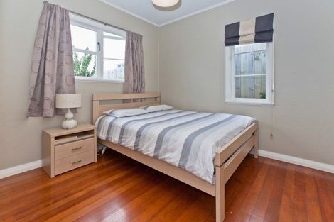Photo of property in 203 Campbell Road, Greenlane, Auckland, 1061