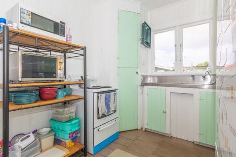 Photo of property in 2 Ballance Street, Raetihi, 4632