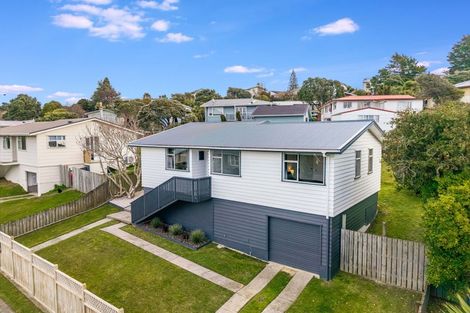 Photo of property in 3 Stipulate Place, Ascot Park, Porirua, 5024