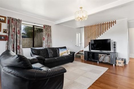 Photo of property in 14a Dunton Drive, Welcome Bay, Tauranga, 3112