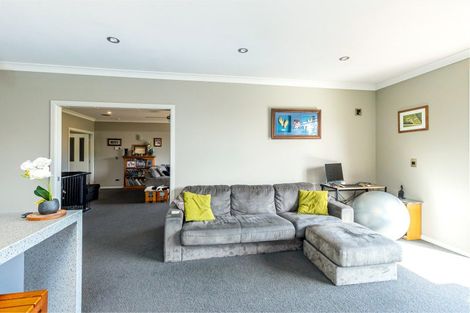 Photo of property in 492 Falvey Road, Levels, Timaru, 7975