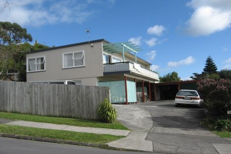 Photo of property in 3 Cobana Place, Pakuranga Heights, Auckland, 2010