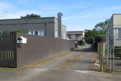 Photo of property in 1/77 Hastie Avenue, Mangere Bridge, Auckland, 2022