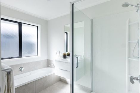 Photo of property in 15 Hikawera Drive, Frimley, Hastings, 4120