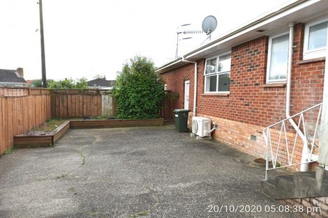 Photo of property in 1/67 Dale Crescent, Pakuranga, Auckland, 2010