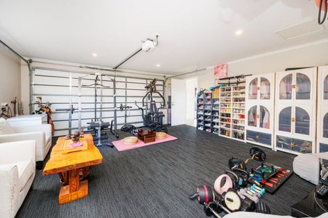 Photo of property in 37 Branksome Place, Aokautere, Palmerston North, 4471