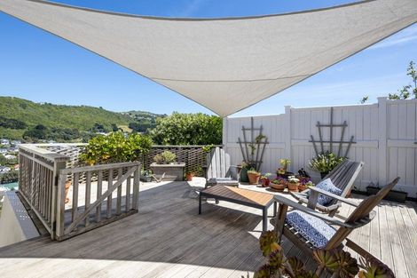 Photo of property in 47 Melbourne Road, Island Bay, Wellington, 6023
