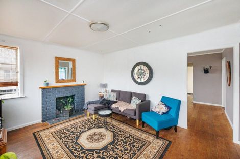 Photo of property in 47 Alexandra Street, Marton, 4710