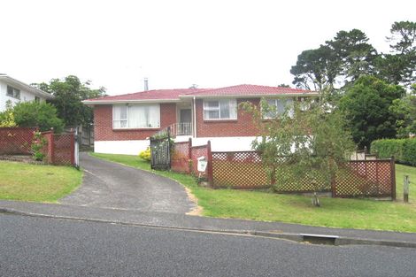 Photo of property in 36 Powrie Street, Glenfield, Auckland, 0629