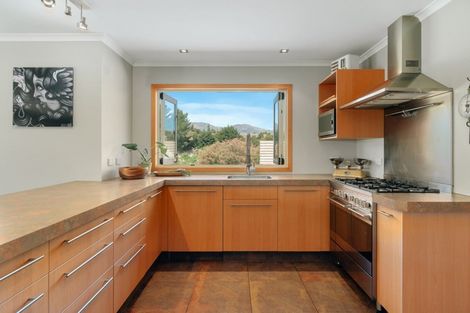 Photo of property in 136 Te Awa Road, Albert Town, Wanaka, 9382