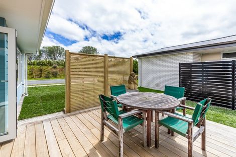 Photo of property in 38 Noumea Drive, Rangatira Park, Taupo, 3330