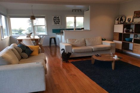 Photo of property in 9 Melton Road, Mount Wellington, Auckland, 1060