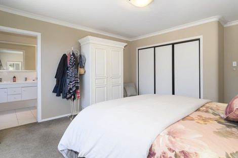 Photo of property in 32 Briarley Street, Tauranga South, Tauranga, 3112
